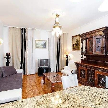 Moderion - Market Squar South 아파트 브로츠와프