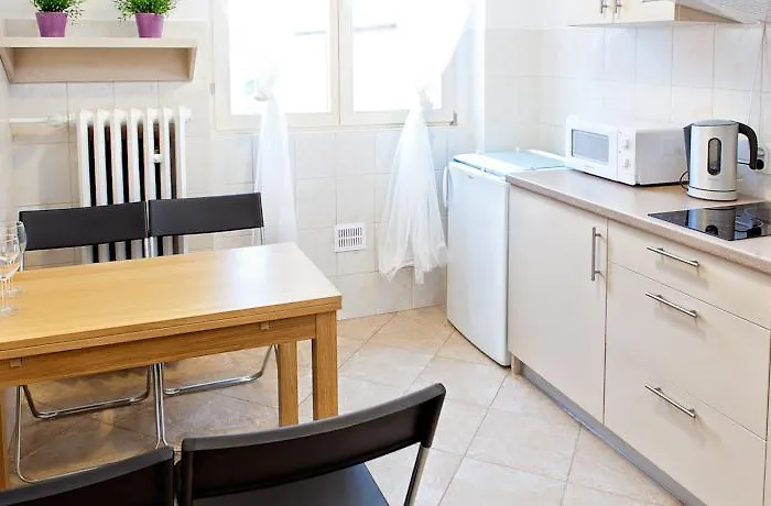 Moderion - Market Squar South Apartment Wroclaw